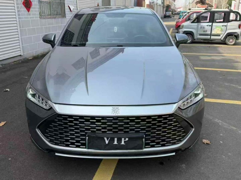 济宁23年比亚迪秦1