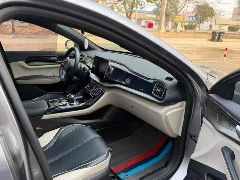 济宁23年比亚迪秦4