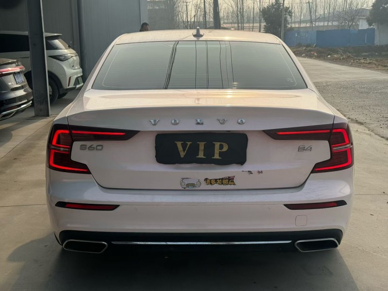 新乡22年沃尔沃S60L9
