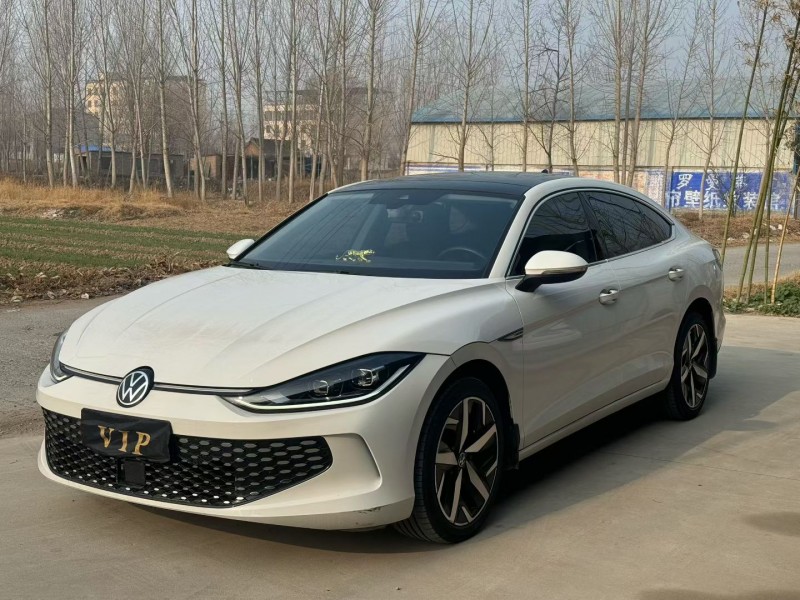 新乡23年大众凌渡2