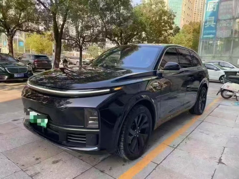 常州23年理想L77