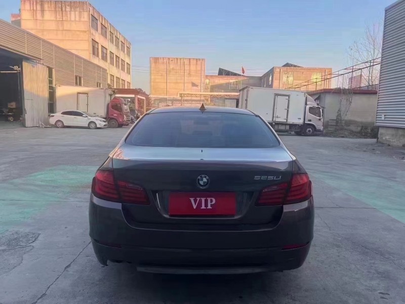 臨沂13年寶馬5系9