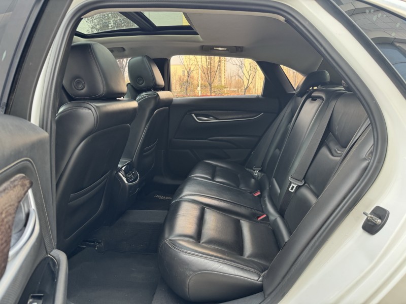 临沂18年凯迪拉克XTS6