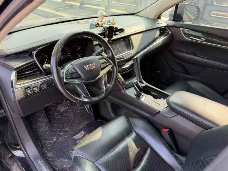 枣庄16年凯迪拉克XT56