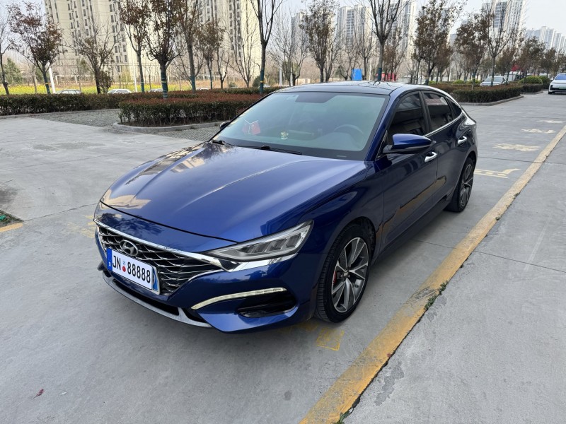 济宁19年现代菲斯塔2