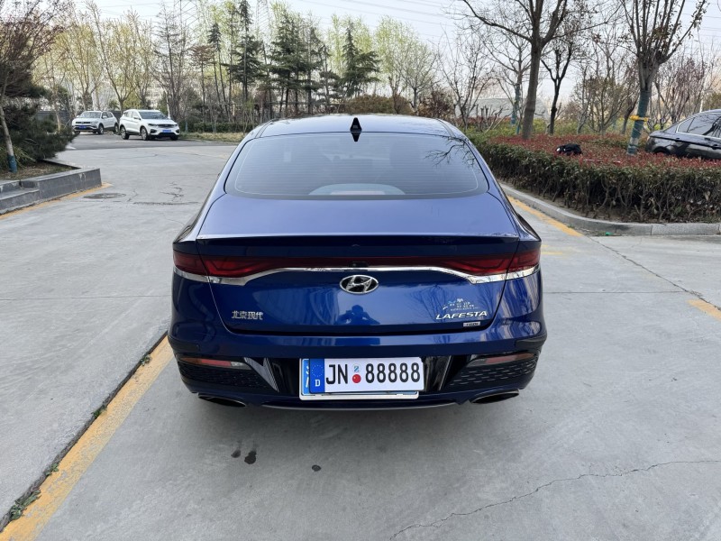 济宁19年现代菲斯塔9