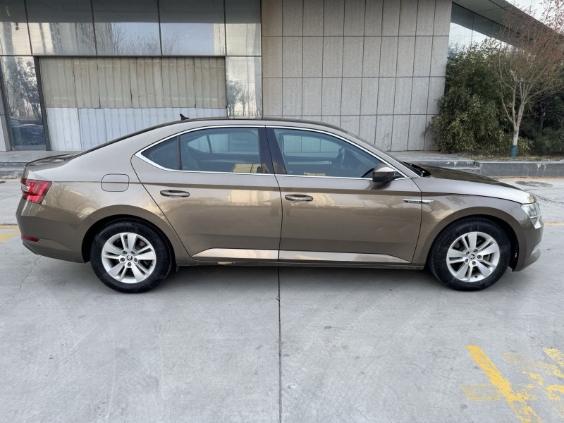 臨沂17年斯柯達速派8