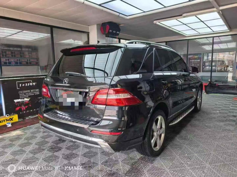 邢台13年奔驰ML9