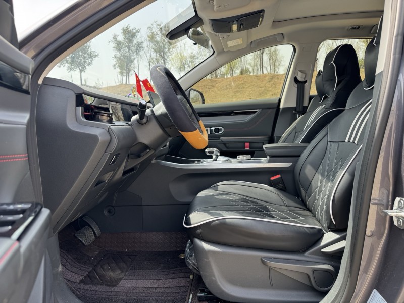 郑州25年奇瑞捷途6