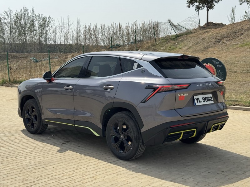 郑州25年奇瑞捷途7