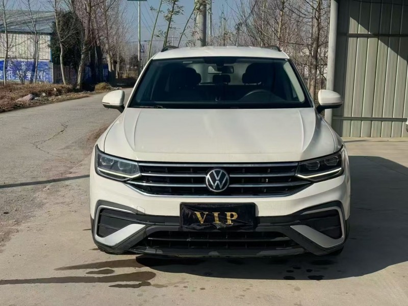 新乡22年大众途观1