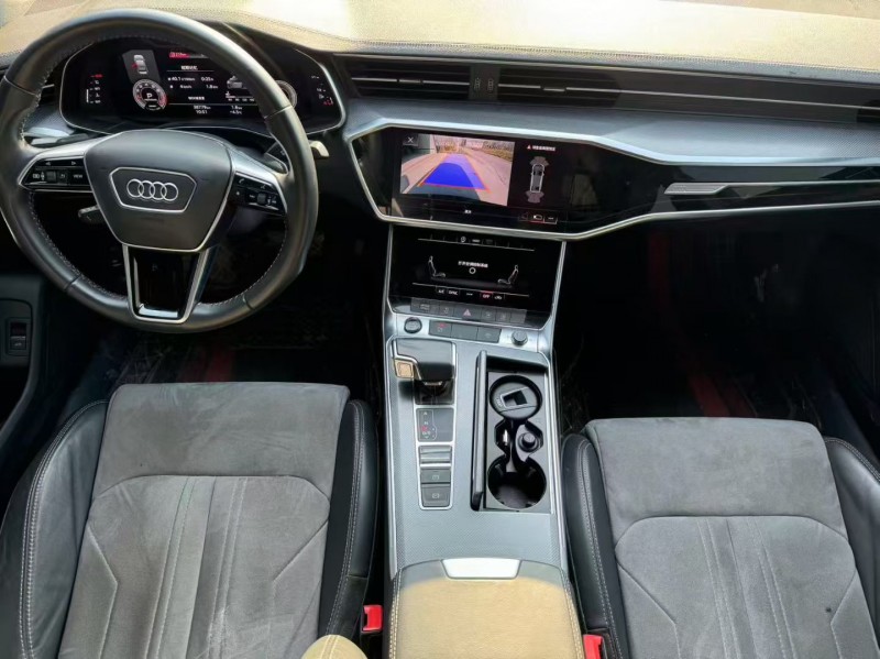 新乡21年奥迪A6L6