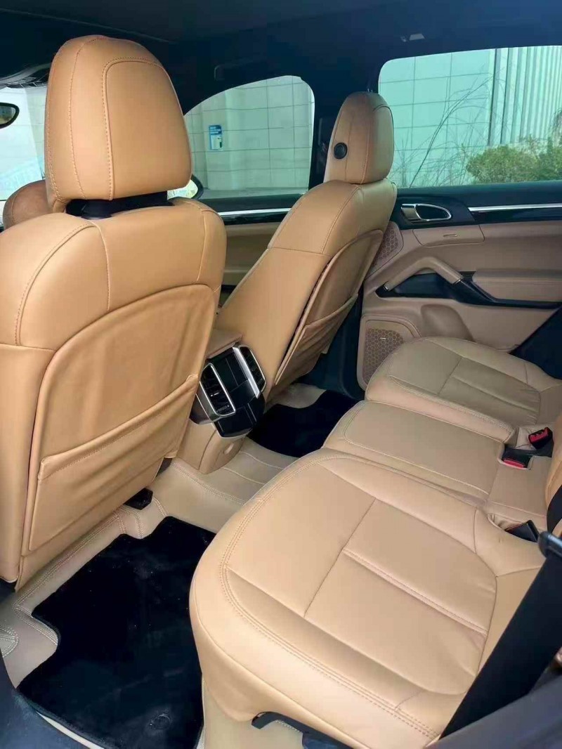 枣庄15年保时捷卡宴5