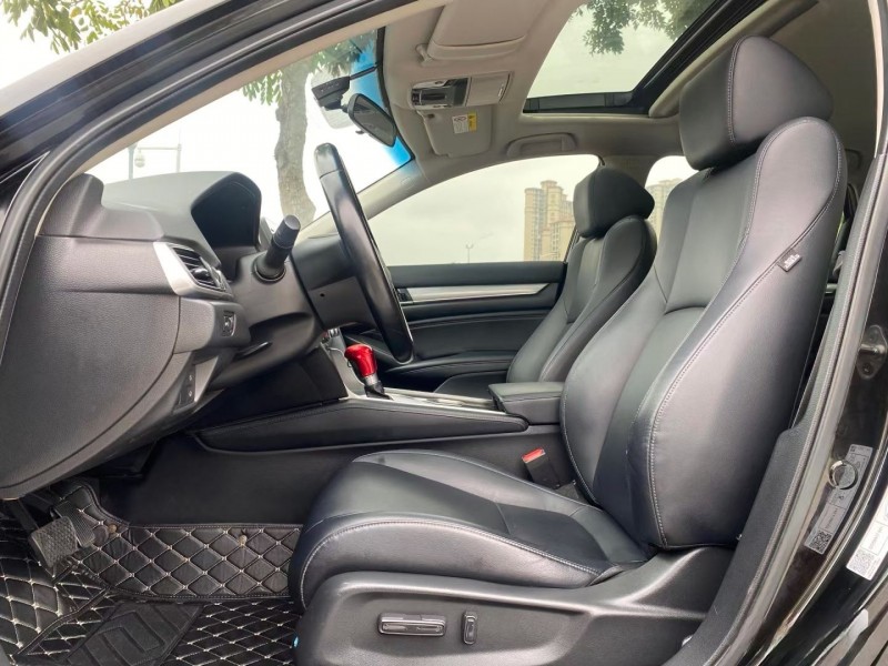 徐州21年本田雅阁5