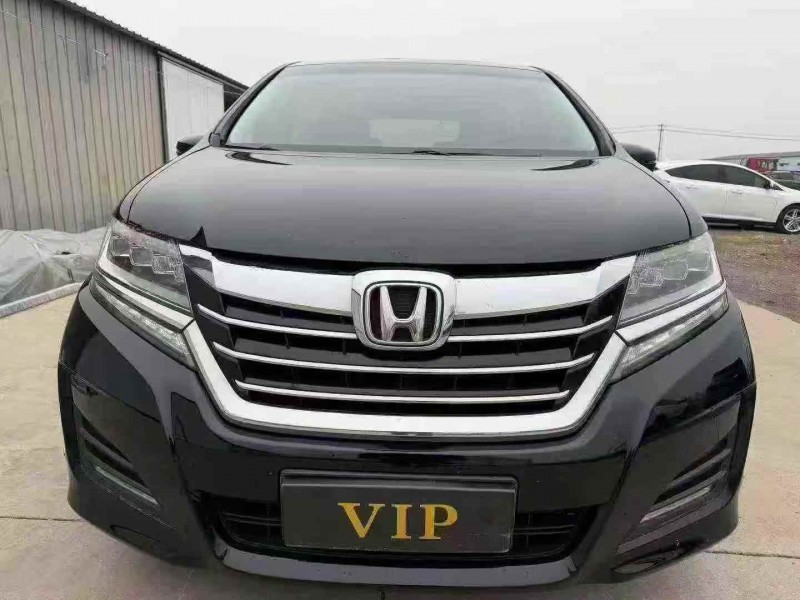 青岛16年本田艾力绅1