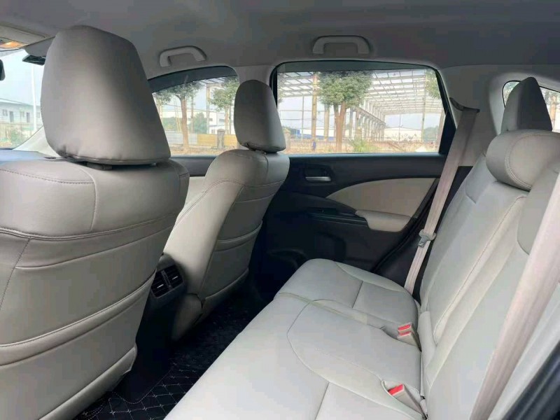襄阳15年本田CRV8