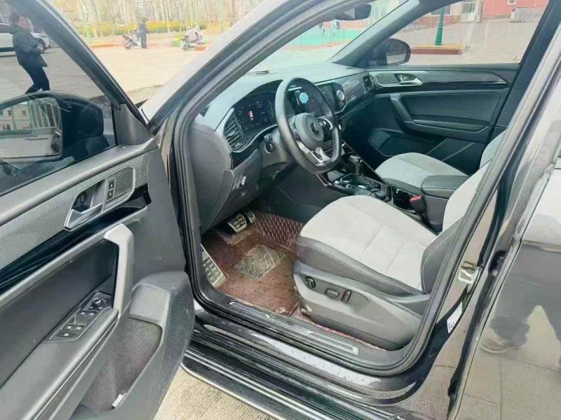 濟寧21年大眾探岳6