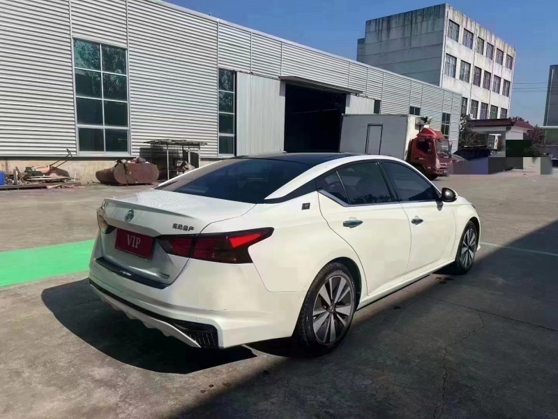 臨沂22年日產天籟8