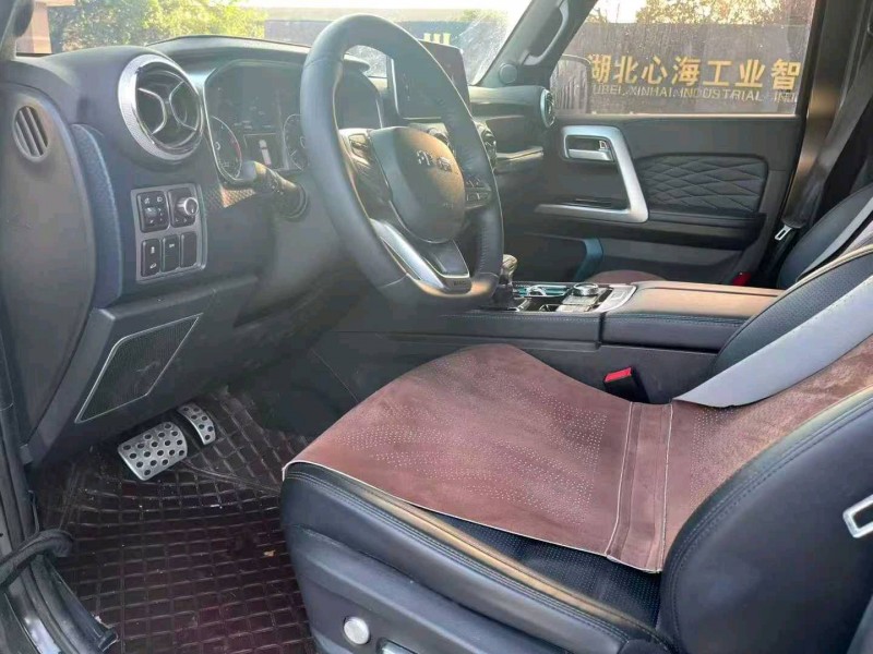 襄陽25年北京BJ404