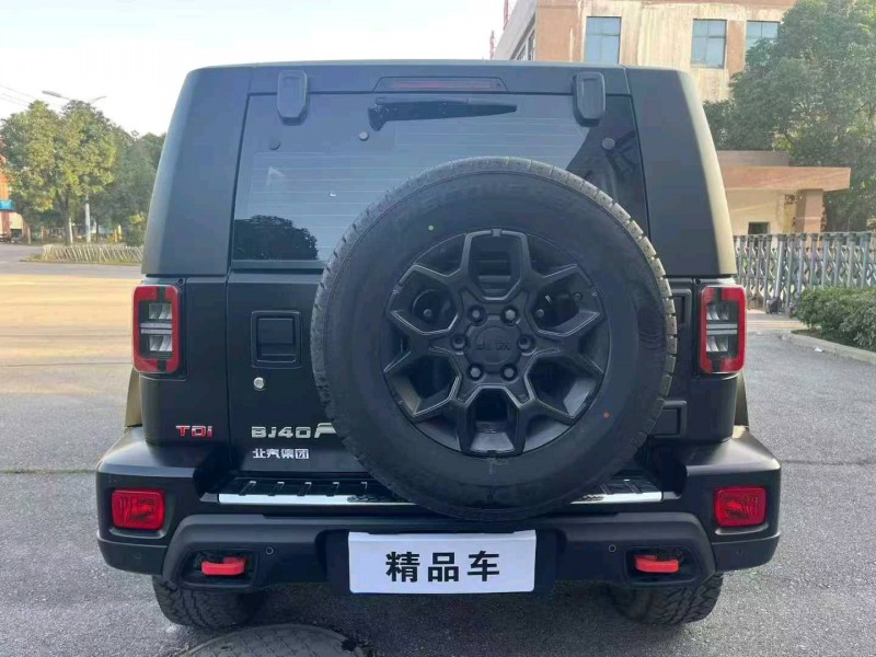 襄陽25年北京BJ405