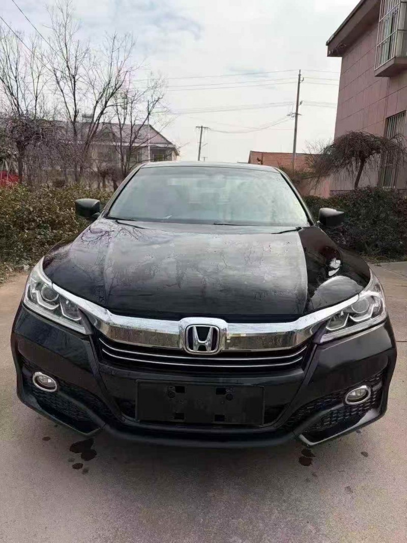 濟寧16年本田雅閣1