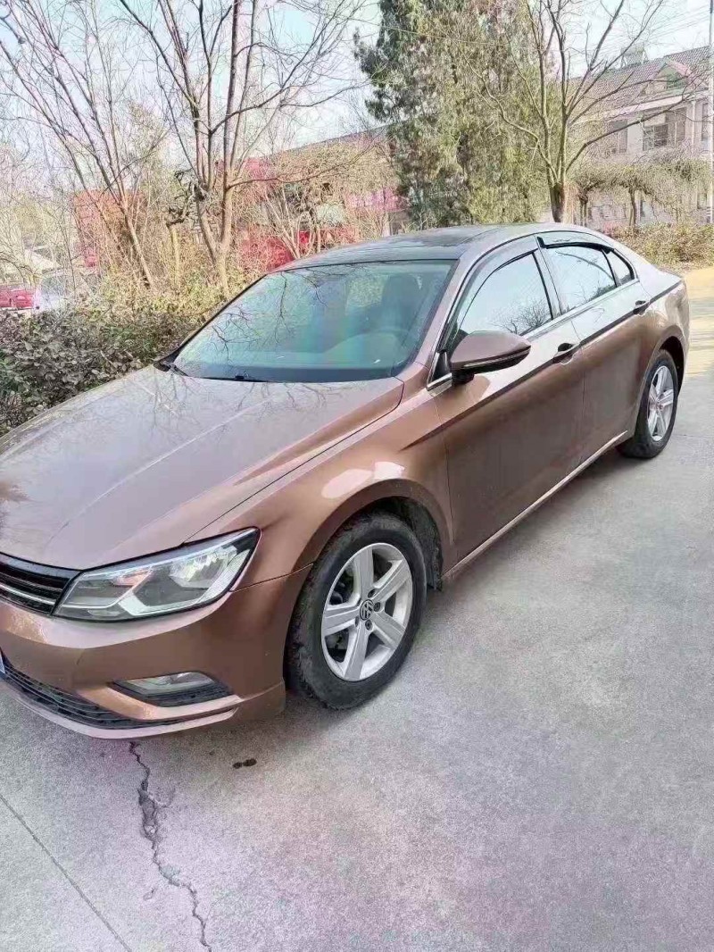 济宁17年大众凌渡2