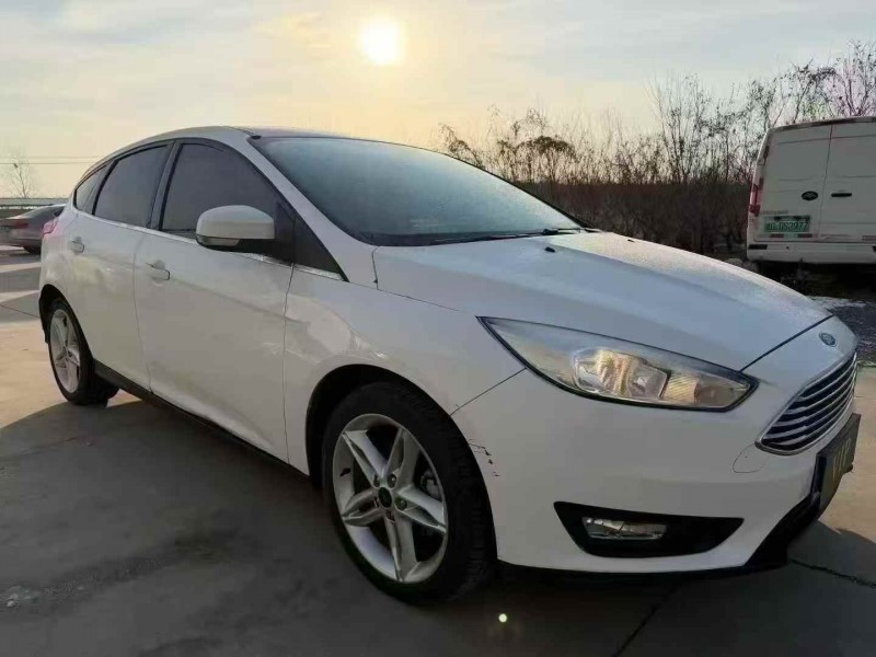 淄博20年福特福克斯3