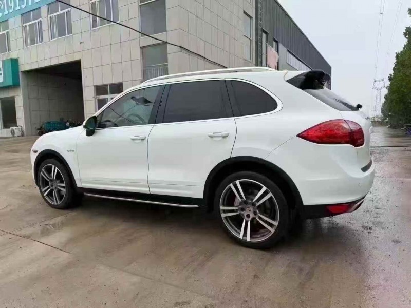 东营14年保时捷卡宴8