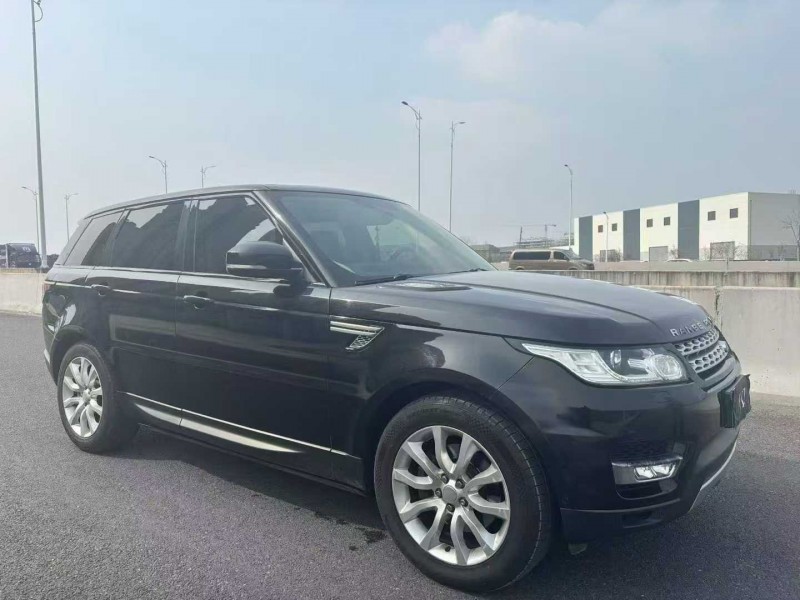 郑州14年路虎揽胜运动3
