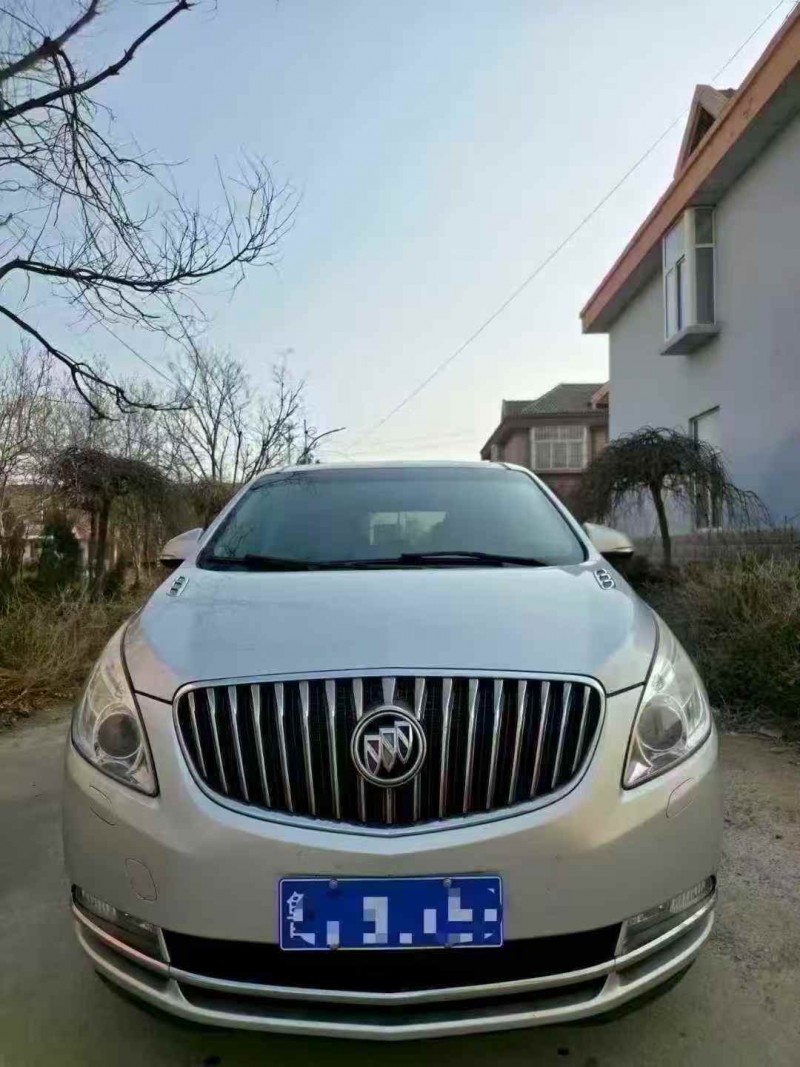 威海16年别克GL81