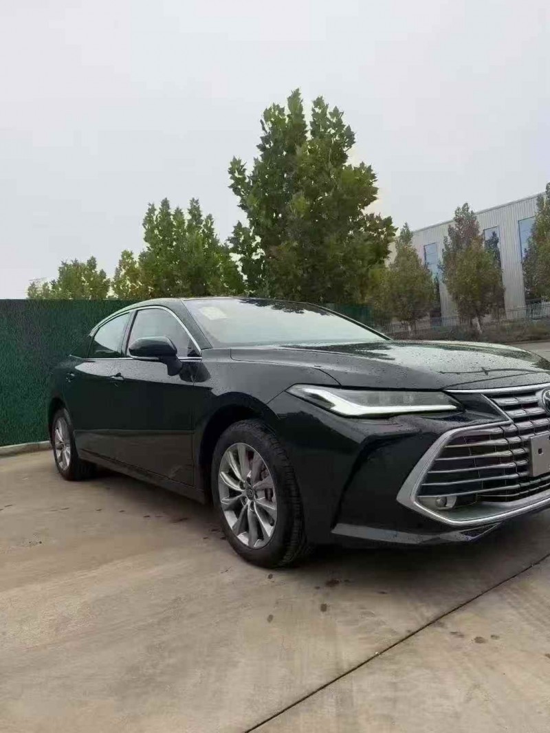 济宁25年丰田亚洲龙3