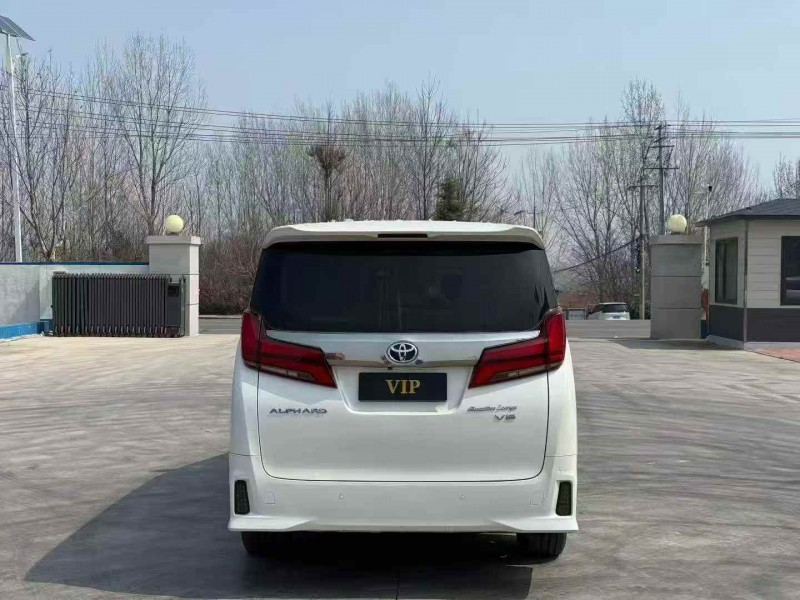 潍坊16年丰田埃尔法9