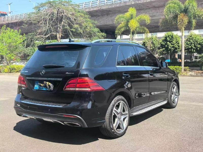 漳州17年奔馳GLE7