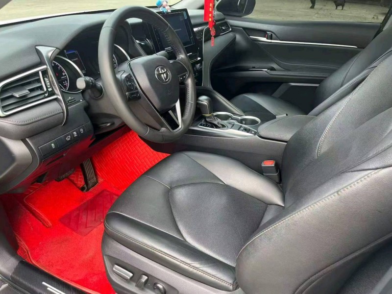 襄陽23年豐田凱美瑞5