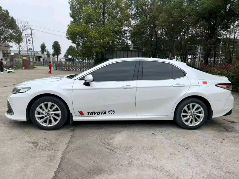 襄陽23年豐田凱美瑞6