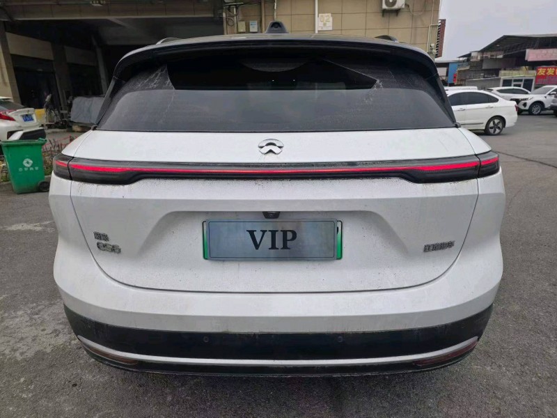 襄陽24年蔚來ES68