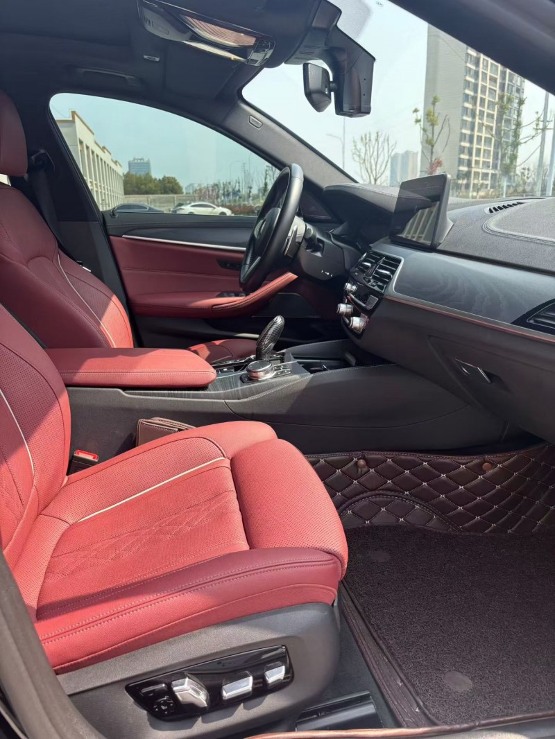 襄阳23年宝马5系8