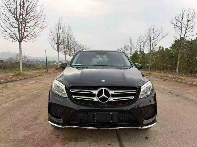 安慶16年奔馳GLE1