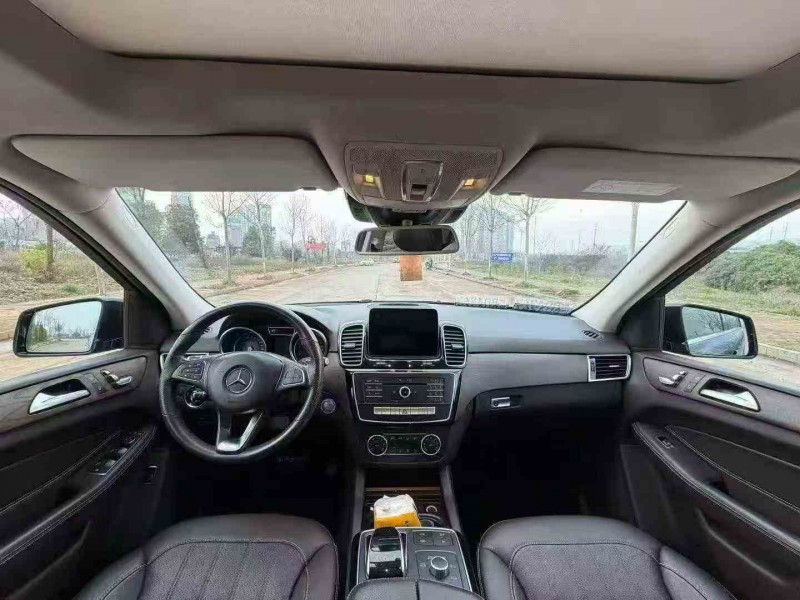 安慶16年奔馳GLE5