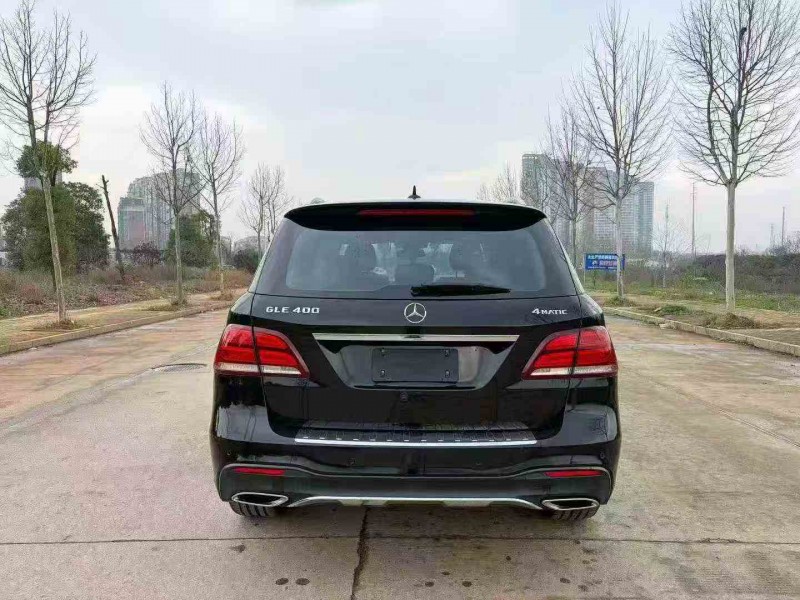 安慶16年奔馳GLE9