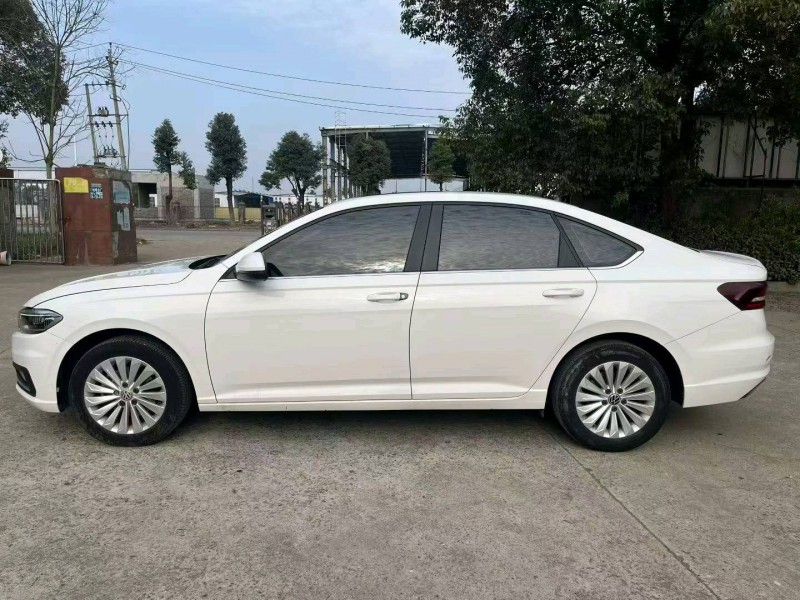 襄陽21年大眾朗逸4