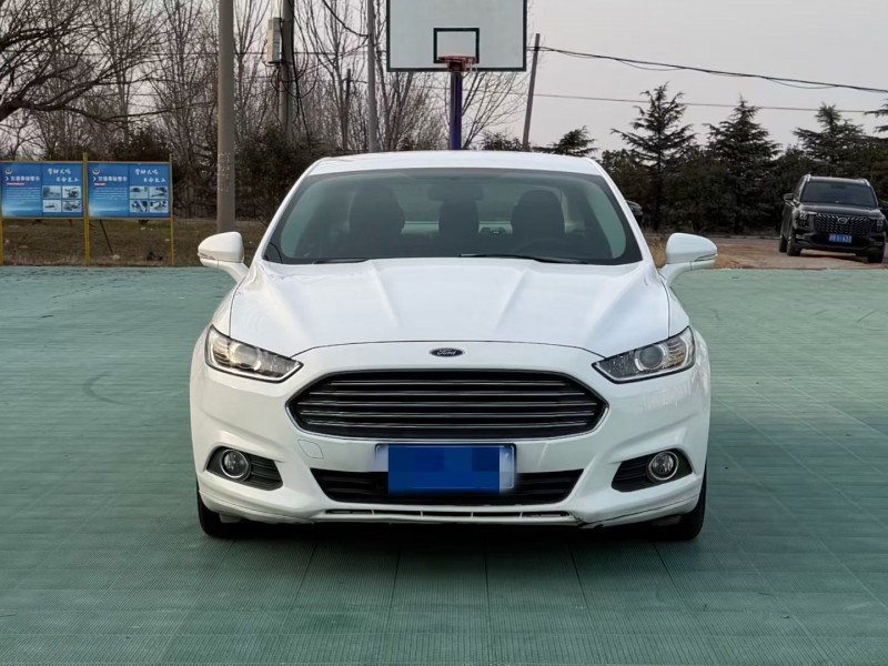 青岛15年福特蒙迪欧1