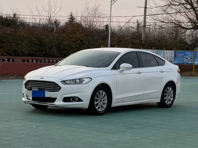 青岛15年福特蒙迪欧3