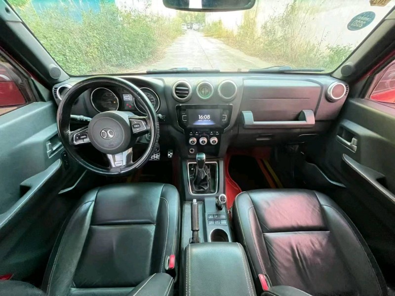 襄阳16年北京BJ408