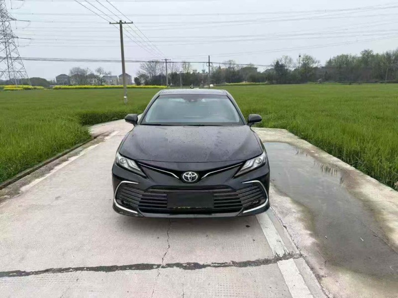 金華21年豐田凱美瑞1