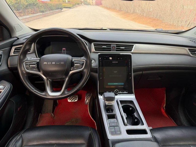 青島20年榮威RX55