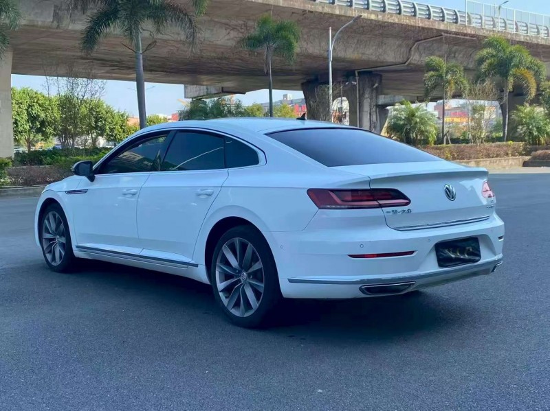 漳州19年大众CC8