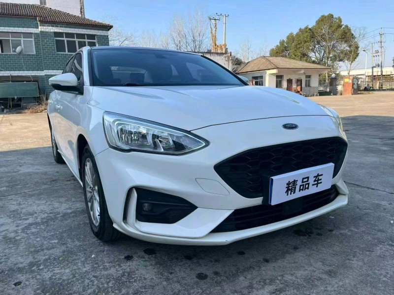 襄阳20年福特福克斯2