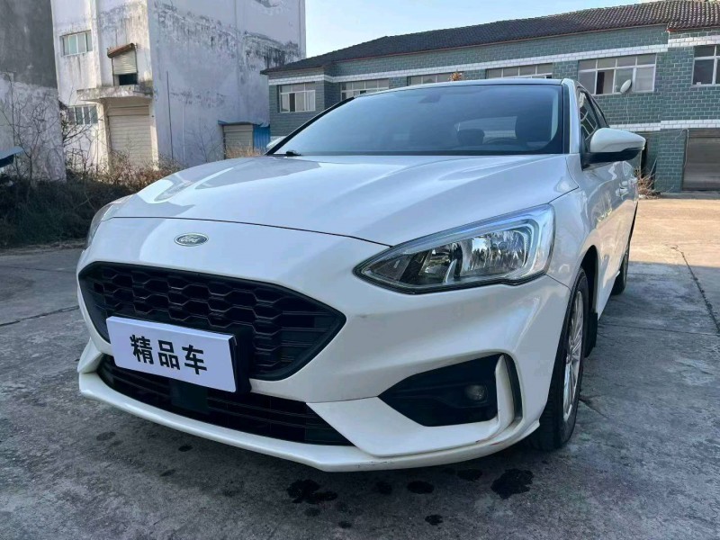 襄阳20年福特福克斯3