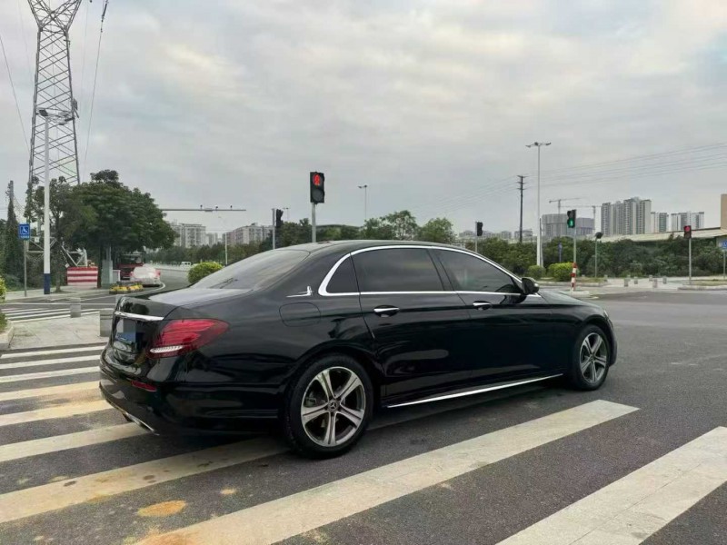 广州20年奔驰E6